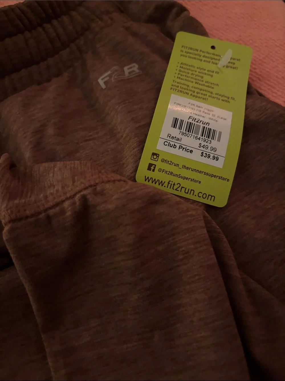 Fit2Run NWT COZY Long-Sleeve Lounge Top & Jogger Pajama Set - Reddish Brown